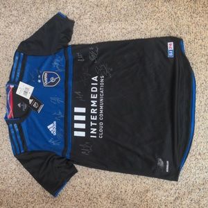 San Jose Quakes signed Jersey-S